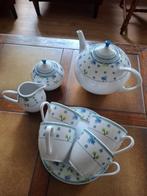 Vintage servies set, Antiek en Kunst, Antiek | Servies los, Ophalen of Verzenden
