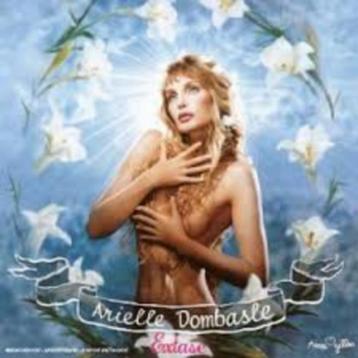 CD ARIELLE DOMBASLE EXTASE NIEUW zwoel FRANS ACTRICE beschikbaar voor biedingen