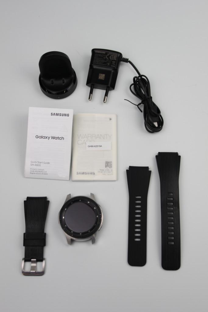 Samsung Galaxy Watch 46mm Zilver / Zwart, Sieraden, Tassen en Uiterlijk, Smartwatches, Gebruikt, Android, Zwart, Calorieverbanding