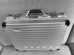 RIMOWA attache koffer, Sieraden, Tassen en Uiterlijk, Koffers, Ophalen of Verzenden, Zo goed als nieuw, Metaal, Minder dan 50 cm