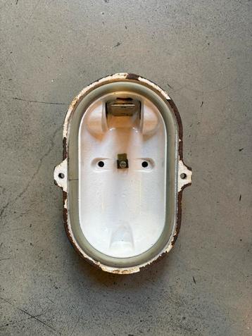 Wandlamp / plafond lamp gietijzer industrieel beschikbaar voor biedingen