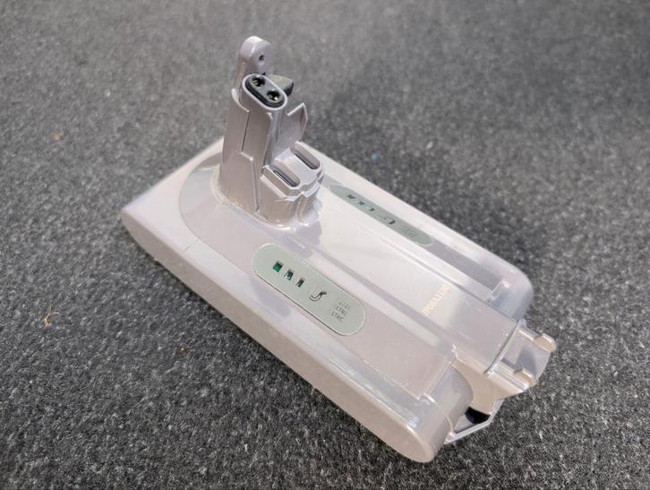 Dyson Accu (25.2V, 75,6Wh) imitatie (DYS-V10 Li-ion) + lader, Witgoed en Apparatuur, Stofzuigers, Gebruikt, Ophalen of Verzenden