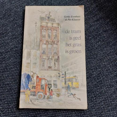 De tram is geel, het gras is groen - Evenhuis/Klaasse, Boeken, Kinderboeken | Jeugd | onder 10 jaar, Gelezen, Fictie algemeen
