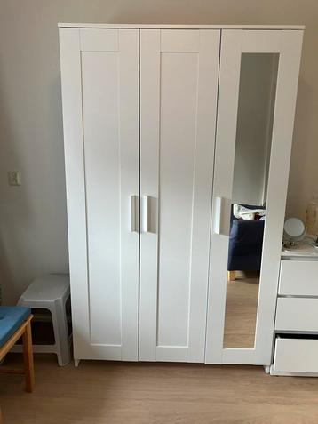 Kledingkast IKEA beschikbaar voor biedingen