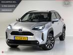 Toyota Yaris Cross 1.5 Hybrid Dynamic, Te koop, Zilver of Grijs, 550 kg, Gebruikt