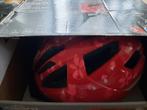 Rode kinderhelm
Maat XS 46-51 cm
NIEUW in de verpakking, Kinderen en Baby's, Speelgoed | Buiten | Rolschaatsen, Ophalen of Verzenden