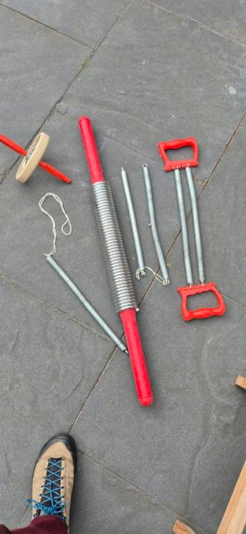 Fitness materialen te koop aangeboden beschikbaar voor biedingen