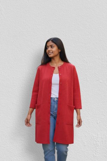 COS – Sleek & Modern Red Button-Front Cardigan – XS 👜👠 beschikbaar voor biedingen