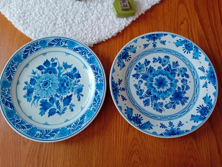 DELFTS BLAUW BORDEN PORCELEYNE FLES BLOEM MOTIEF 25 CENTIMET, Antiek en Kunst, Antiek | Wandborden en Tegels, Ophalen of Verzenden