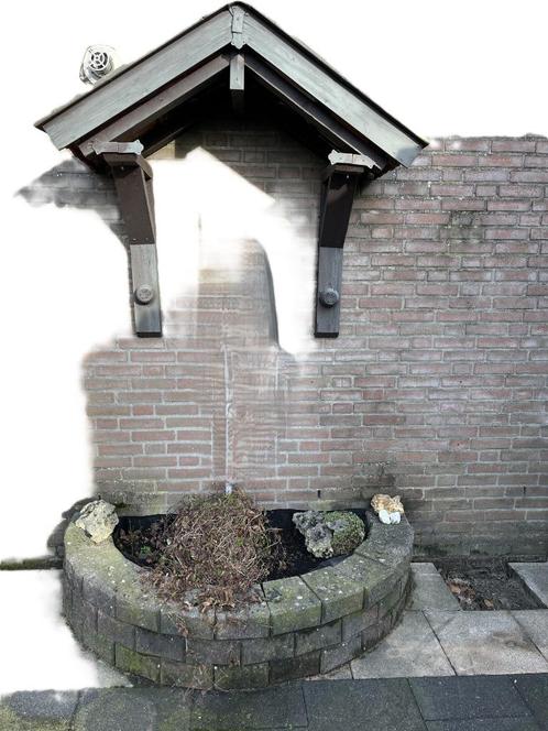 GRATIS . afdakje , overkapping met bloembak, Antiek en Kunst, Antiek | Koper en Brons, Ophalen