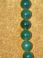 Vintage zachtgroen jade Collier ketting €35, Gebruikt, Ophalen of Verzenden, Steen of Mineraal, Met edelsteen