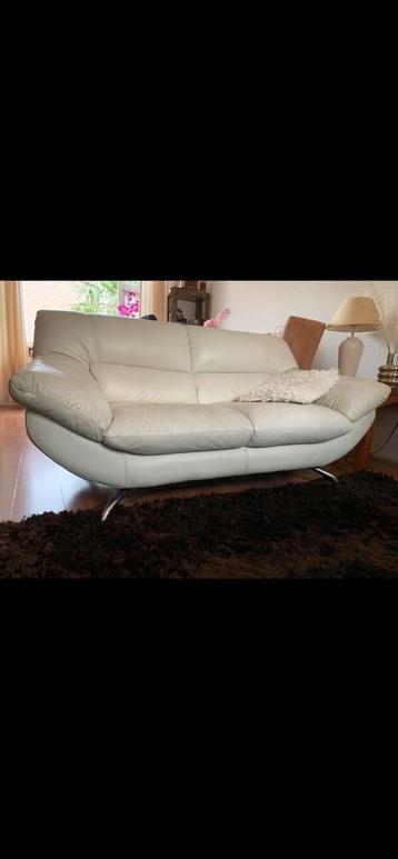 Luxe design sofa 