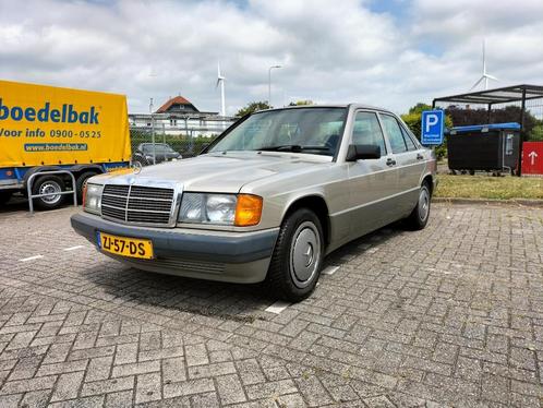 Mercedes 190e, W201, 1.8 benzine, 5bak, bj 91, Auto's, Mercedes-Benz, Particulier, 190-Serie, Centrale vergrendeling, Metallic lak