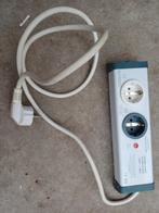 Energieverdeler met schakelaar, Doe-het-zelf en Verbouw, Elektra en Kabels, Ophalen, Gebruikt, Schakelaar