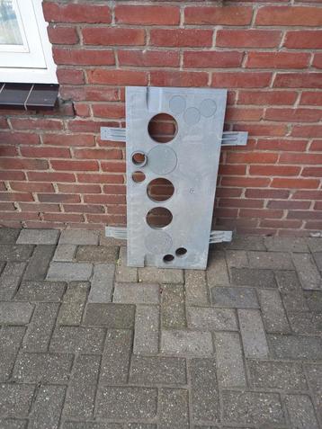 Te koop 3 stroom vloer plaaten   beschikbaar voor biedingen