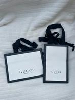 Gucci beauty papieren tasjes 2 stuks, Shopper, Ophalen of Verzenden, Wit, Zo goed als nieuw