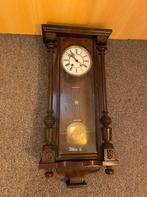 Oude Klok Met Sleutel, Antiek en Kunst, Ophalen