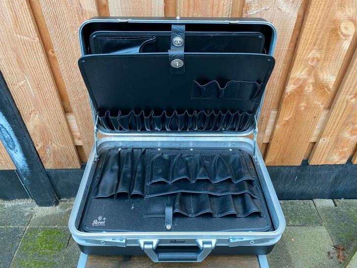 Parat gereedschapskoffer, service koffer, Doe-het-zelf en Verbouw, Gereedschapskisten, Gebruikt, Ophalen