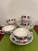 Royal Boch Soepkommen met Schotel - 6 stuks, Ophalen of Verzenden, Zo goed als nieuw, Overige stijlen, Kop(pen) en/of Schotel(s)