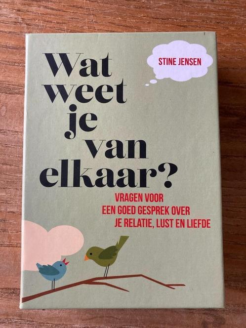 Stine Jensen - Wat weet je van elkaar? zgan, Boeken, Filosofie, Zo goed als nieuw, Ophalen of Verzenden