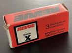 Doosje met 3 vintage Revue mini Magicubes voor film fotograf, Ophalen of Verzenden, Nieuw, Overige merken