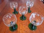 Vintage set 5 Roemer glazen met gravures en groene voet, Ophalen of Verzenden, Zo goed als nieuw, Overige typen