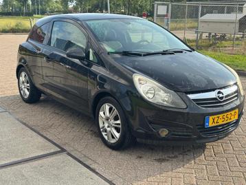 Opel Corsa 1.4-16V Cosmo uit 2006 beschikbaar voor biedingen