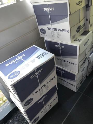 lyreco white paper papier printpapier 80 gr ca 30 dozen beschikbaar voor biedingen