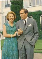 83 verloving Prinses Beatrix en de heer Claus von Amsberg, Ophalen of Verzenden, Kaart, Foto of Prent
