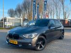 BMW 1-Serie 2.0 116D / CRUISE / CLIMA / AFN. TREKHAAK, Auto's, BMW, Euro 5, 1995 cc, Zwart, 4 cilinders