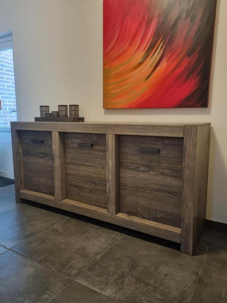 Mooi Dressoir, Huis en Inrichting, Kasten | Dressoirs, Gebruikt, 150 tot 200 cm, 25 tot 50 cm, Ophalen