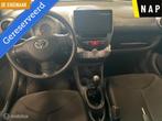 TToyota Aygo 1.0 - 2e eigenaar - NAP - Carplay - Airco, Auto's, Toyota, Voorwielaandrijving, Euro 5, Stof, Gebruikt