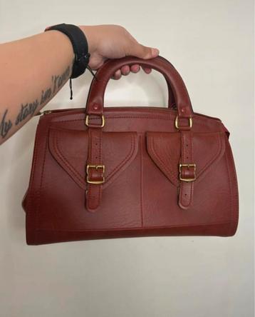 Vintage dames handtas beschikbaar voor biedingen