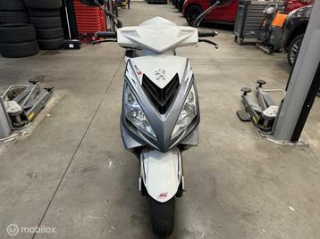 Peugeot Snorscooter Speedfight 3 beschikbaar voor biedingen