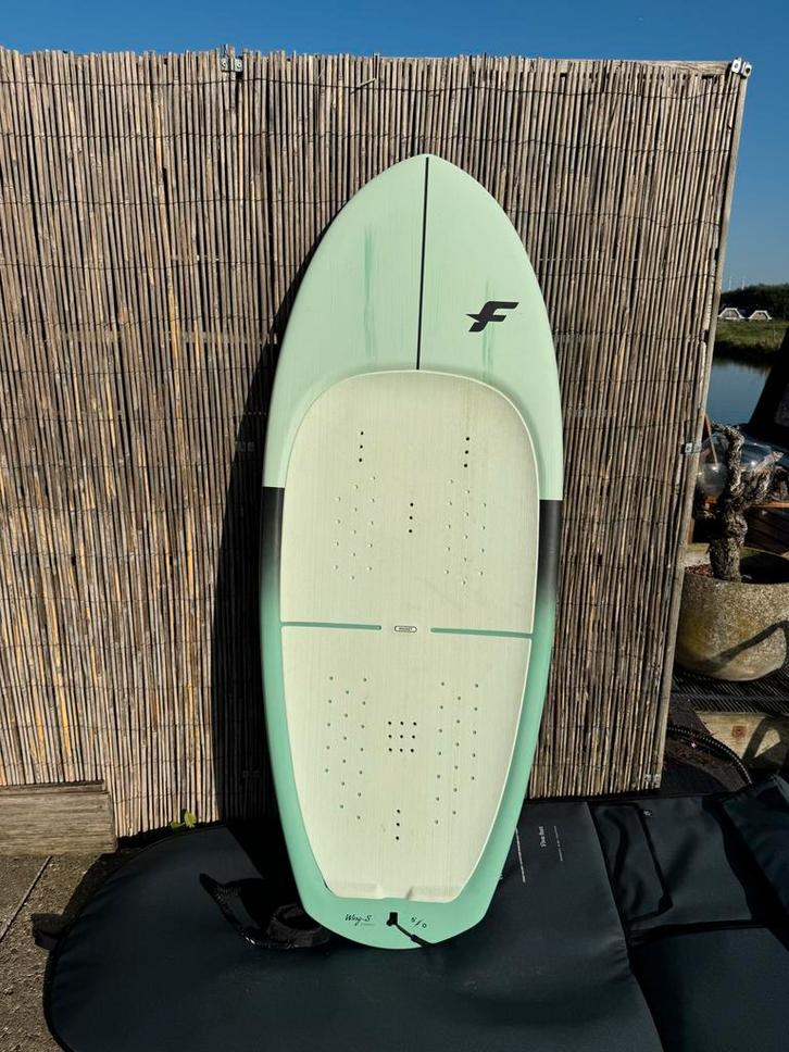 F-one Rocket Wing S-5.0 - 60L, Watersport en Boten, Wingsurfen, Gebruikt, Wingsurf-board, Ophalen of Verzenden