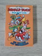 Pocket - Donald Duck - Een vakantie met hindernissen - 236, Boeken, Eén comic, Europa, Ophalen of Verzenden, Zo goed als nieuw