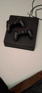 Ps 4 slim met 2 controllers en 6 spellen !!408gb, Spelcomputers en Games, Spelcomputers | Sony PlayStation 4, Ophalen, Zo goed als nieuw