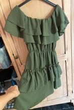 Groene off shoulder jurk met ruches, Kleding | Dames, NA-KD, Zo goed als nieuw, Boven de knie, Groen