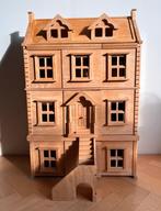 Kersttip! Plan toys Victoriaans poppenhuis incl accesoires, Verzamelen, Poppenhuizen en Toebehoren, Ophalen, Zo goed als nieuw