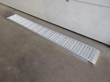 Oprijplank, aluminium, 238 cm, 1500 kg beschikbaar voor biedingen