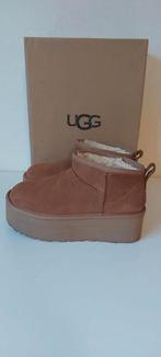*NIEUW* Ugg Ultra Mini Plateau chestnut maat 37, Kleding | Dames, Schoenen, UGG, Bruin, Lage of Enkellaarzen, Nieuw