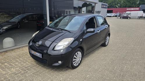 Toyota Yaris 1.3 Aspiration NLauto | dealeronderhouden, Auto's, Toyota, Bedrijf, Yaris, ABS, Airbags, Airconditioning, Boordcomputer