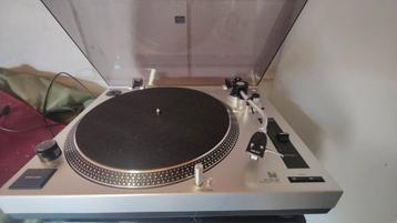 Akai platenspeler DTJ 301 usb beschikbaar voor biedingen