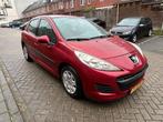 Peugeot 207 1.4 VTI 16V 5DRS 2010 Rood - met trekhaak, Voorwielaandrijving, 1145 kg, Origineel Nederlands, Handgeschakeld