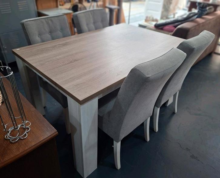 Eettafel met 4 stoelen - Moderne Stijl, Huis en Inrichting, Complete eetkamers, Zo goed als nieuw, 4 tot 6 stoelen, Ophalen of Verzenden