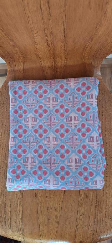 ongebruikte vintage lap stretch trevira 120x145 beschikbaar voor biedingen
