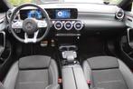 Mercedes-Benz CLA-klasse 250 e AMG | Panoramadak | Sfeerverl, Auto's, Mercedes-Benz, CLA, Gebruikt, Zwart, 4 cilinders