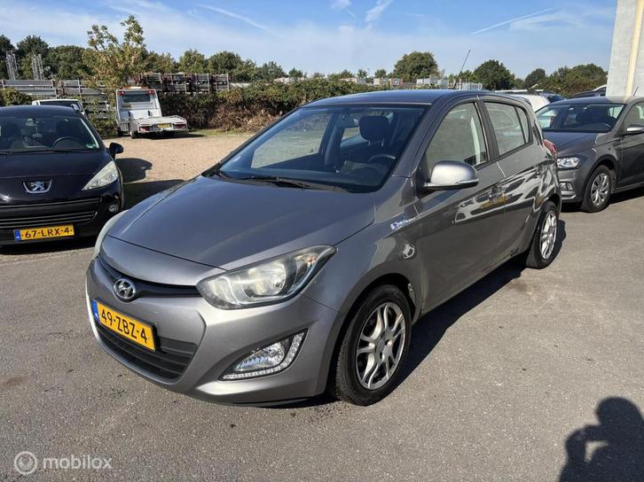 Hyundai i20 1.2i i-Drive 2012 nette staat, Auto's, Hyundai, Bedrijf, Te koop, i20, ABS, Airbags, Airconditioning, Alarm, Centrale vergrendeling