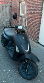 La souris designo 2022 zwart, Fietsen en Brommers, Snorfietsen en Snorscooters, Ophalen of Verzenden, Gebruikt, Benzine, Overige merken