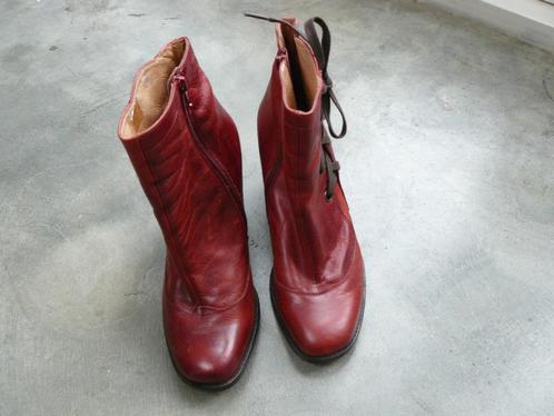 SACHA rood leren laarzen maat 40 NIEUW enkellaarsjes, Kleding | Dames, Schoenen, Nieuw, Lage of Enkellaarzen, Rood, Ophalen of Verzenden